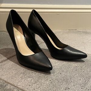 Black high heel Leather Pumps
